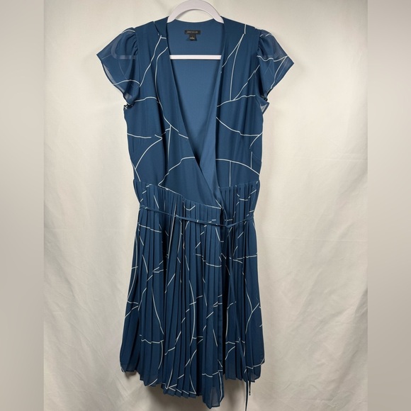 Ann Taylor Teal Wrap Derss 6 - Picture 1 of 4